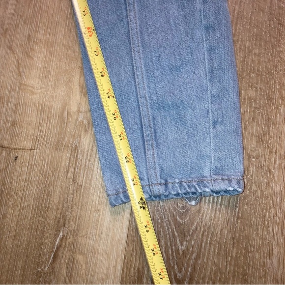 Topshop Yoke Bleach Mom Jeans High-Rise Denim Blue tapered Jeans Size 26 | Y2K - Picture 9 of 10